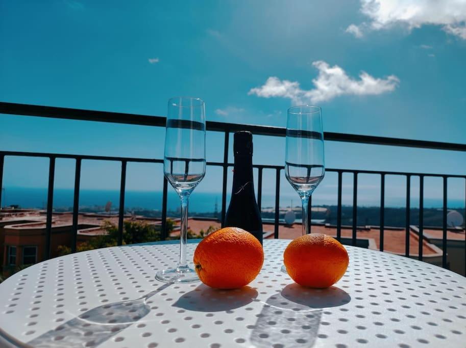 Private Pool 'Villa Vibe Tenerife' Sunset & Ocean View Chayofa Bagian luar foto